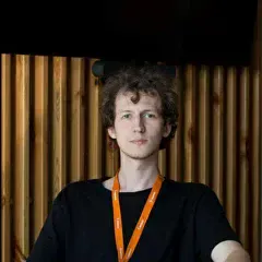 Артур Ушаков — преподаватель курса Fullstack за 2 месяца